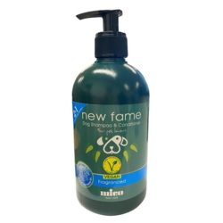 New Fame 2i1 Shampoo og Balsam 500ml er tilsat parfume