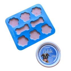 Her kan man se gelato isen fordelt i den smarte silikone form