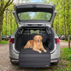 Trixie kofangerbeskytter - beskytter bilens bagkofanger mod ridser ved ind- og udstigning af hunde.