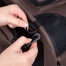 Ollipet Deluxe Soft Transporttaske | Med en lille taske der er nem at klikke af og på