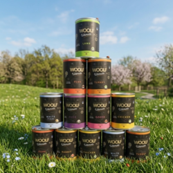 Woolf Ultimate vådfoder 400g i 9 kornfri varianter. Produceret i EU, lavet af frisk kød og slow-cooked for høj smagelighed. Kvalitetsvådfoder til hunde