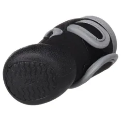 Hundesko med skridsikker gummisål der giver stabilitet på glatte overflader