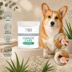 PSH Complete Care rensende og plejende wipes med aloe vera til hundens øjne og ører – vist sammen med en corgi
