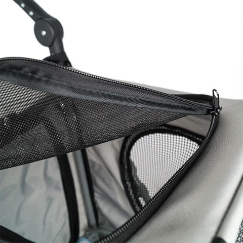 Netåbning ovenpå stroller