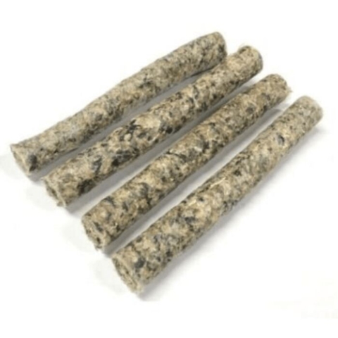 Velsmagende hunde tyggeben med torsk