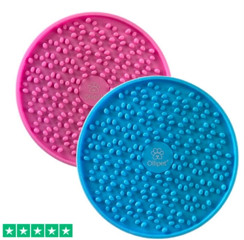 Ollipet Puppylicious Slikkeplade fungerer som en slowfeeder for hunde