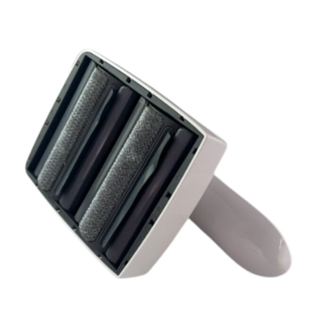 Kompakt og praktisk design – Ollipet Fnugrulle | RulleBob er ideel til daglig pelsfjerning i hjem med hund