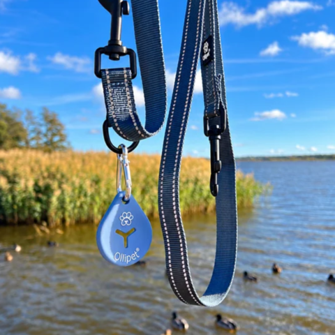 PoopLoop Poseholder matcher perfekt med de andre produkter i Ollipet For Wagging Tails Serien
