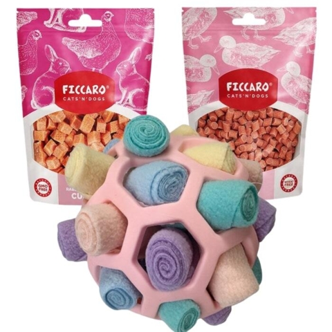 Sjov snusebold fra Ollipet med lækre Ficcaro godbidder - Aktivere din hund mentalt.