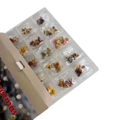 Med 24 poser med bløde godbidder din hund vil elske