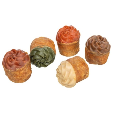 Trixie Cupcake med kyllingebryst er lavet med naturlige farver fra grøntsager som gulerod og rødbede