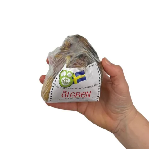 My Treat Elgben er et naturligt tyggeben fremstillet i Sverige