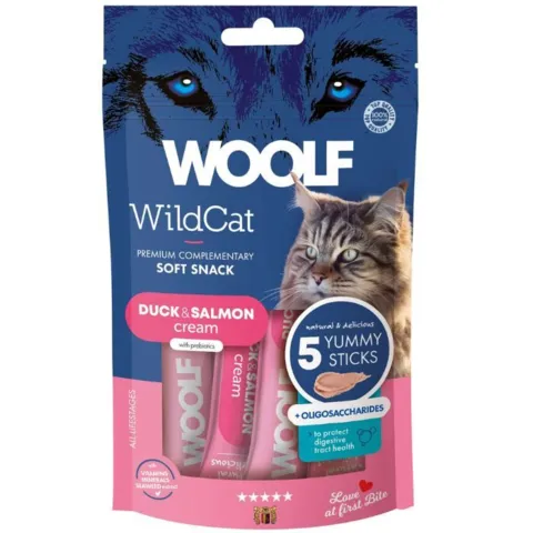 Cremet snack i sticks med and og laks fra Woolf WildCat