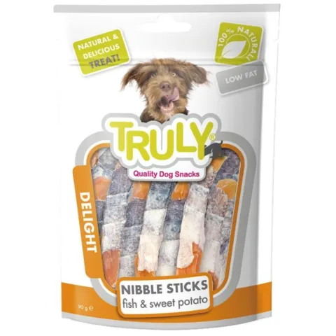 Truly Dog Fish & Sweet Potato hundegodbidder med fiskeskind og sød kartoffel.