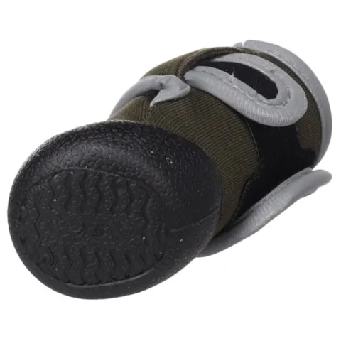 Hundesko med robust sål der beskytter mod varmt asfalt, sne og ujævnt underlag