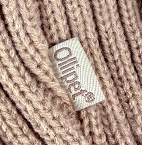Ollipet for Wagging Tails | Rullekrave hundesweater