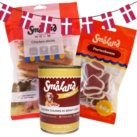 Småland pakketilbud med Chicken Sticks, vådfoder med kylling og Porterhouse-godbidder
