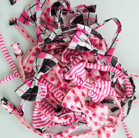 Hundebutterfly i satin | Ass. Pink farver