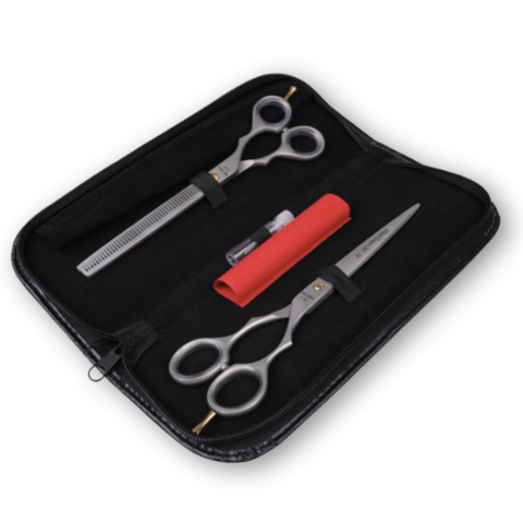 Saksesæt | Leveres i flot "læder" etui der beskytter saksene mellem brug