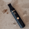 Ollipet Exclusive Potetrimmer i elegant design i Mat sort med gulddetaljer