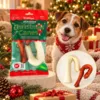 Dogman Christmas Canes med rullet råhud – festlige tyggestænger til hunde formet som julestokke i to forskellige farver.