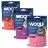 Woolf WildCat 50g er bløde semi-moist kattesnacks i varianterne Beef, Duck og Salmon – perfekt som belønning eller forkælelse