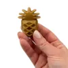 Vegetariske hundesnacks med frugt i små bidder, ananas