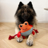 Trixie Plyskrabbe m. Reb er et sjov legetøj til både store og små hunde