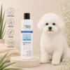 PSH White Vibes shampoo, der renser og plejer hvid pels – vist sammen med en hvid bichon frisé