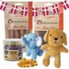 Forkælelsespakke til hunde med Treateaters kyllingesnacks og Mini Fish Cubes, Ollipet latexelefanten Bodil og hundebamsen Rollo